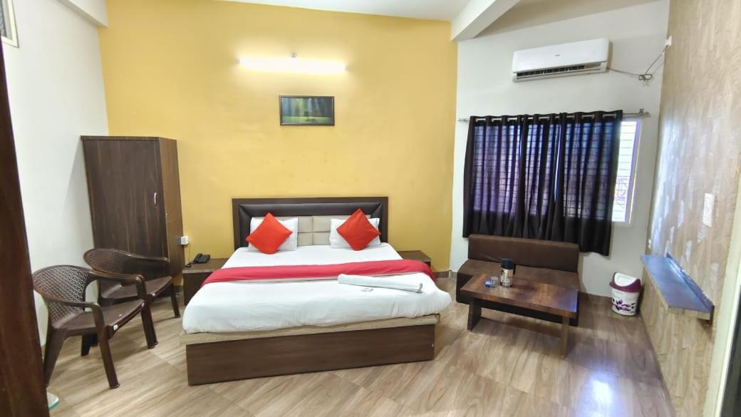 Hotel Shivanjali Palace Ujjain Εξωτερικό φωτογραφία